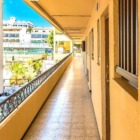 Torres Del Sol Los Cristianos, A Solo 50 Metros De La Playa De Las Vistas