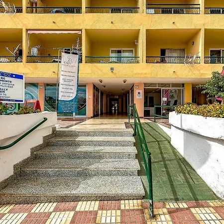 Torres Del Sol Los Cristianos, A Solo 50 Metros De La Playa De Las Vistas Appartement *