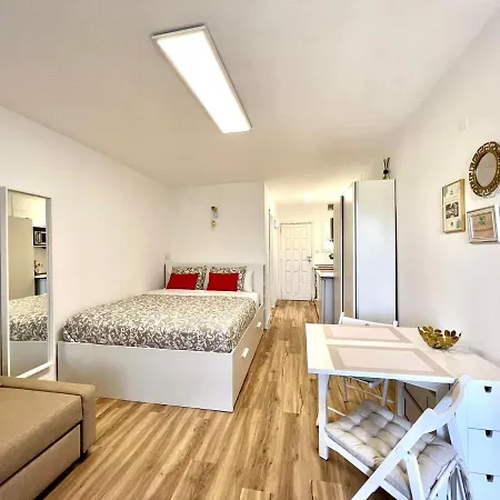 Torres Del Sol Los Cristianos, A Solo 50 Metros De La Playa De Las Vistas Appartement *